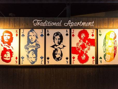 トラディッショナル アパートメント / 5