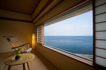 If you're staying on Awaji Island, we recommend a hotel with an ocean view♡3394723