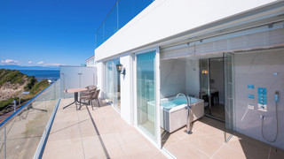 デラックスバルコニースイート 禁煙 (朝食 + フレンチディナー [17:00~17:30] 付き)