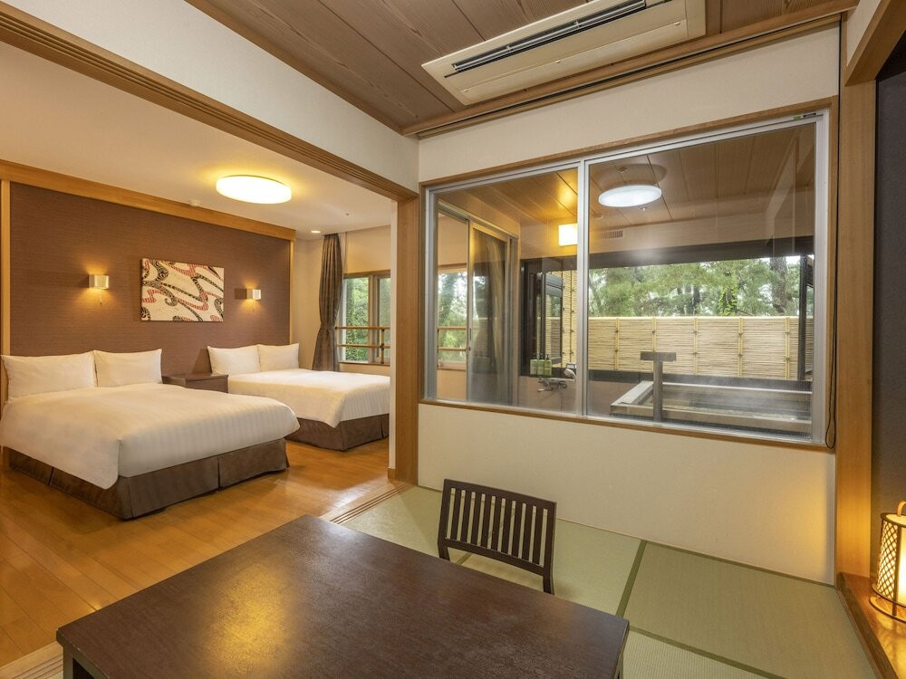 露天風呂付き客室や貸切風呂で家族の時間をたっぷり満喫！4069790