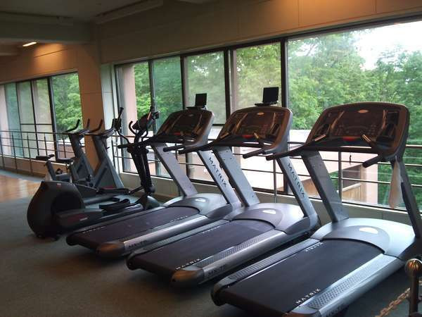 フィットネスクラブ甘露の森