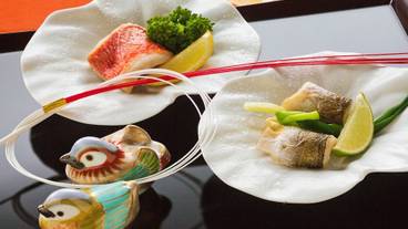 食事・飲み物 / 15