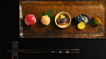 食事・飲み物 / 13