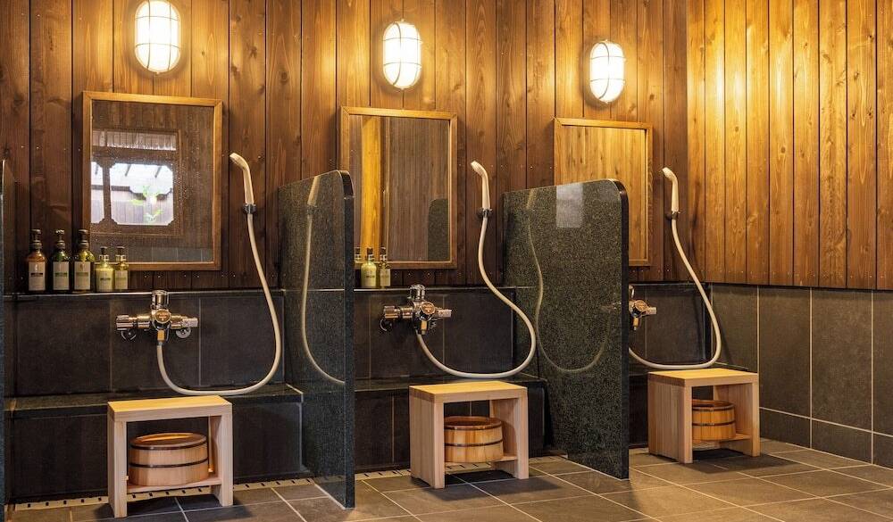 広々大浴場で
心も身体もぽかぽかに / 3