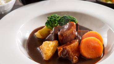 食事・飲み物 / 10