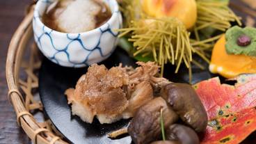 食事・飲み物 / 7