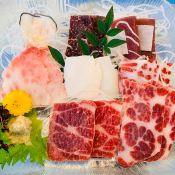 「くじら家」 料理 124284135 盛合せ