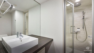 コーナーツイン 喫煙可