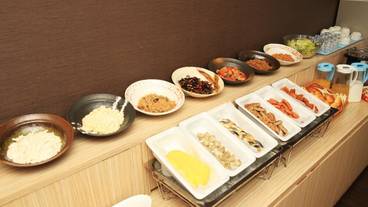 食事・飲み物 / 1