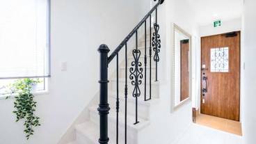 内部エントランス / 2