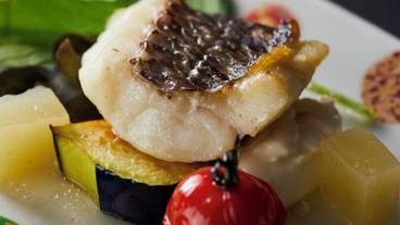 食事・飲み物 / 4