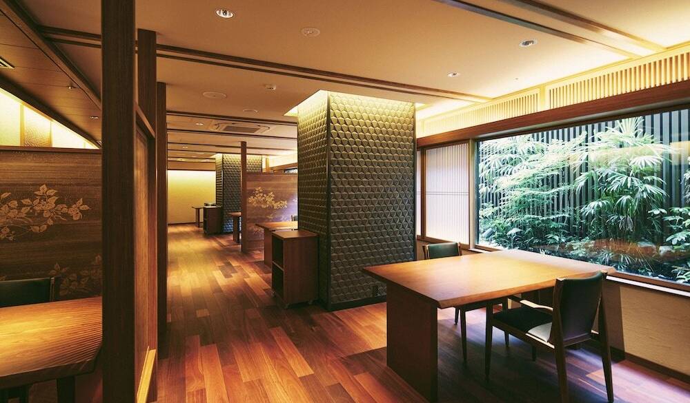 京割烹 東山の内観 / 3