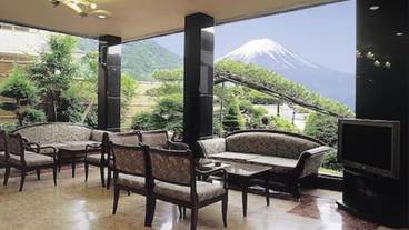 ロビー応接スペース / 3