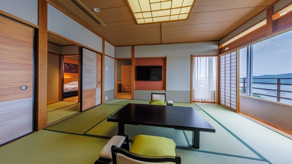 嬉春亭_わたつみの章_天空露天風呂付和洋スイート①