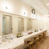 パウダールーム / 3