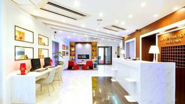 ロビー応接スペース / 9