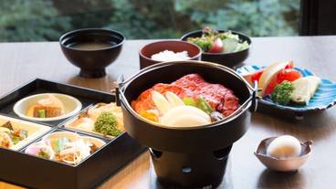 食事・飲み物 / 1