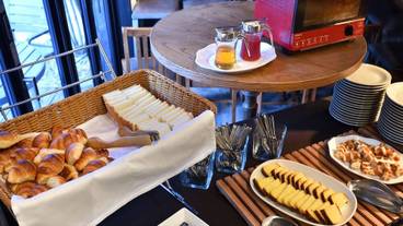 朝食ビュッフェ / 3