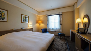 ダブルルーム (Symphony)