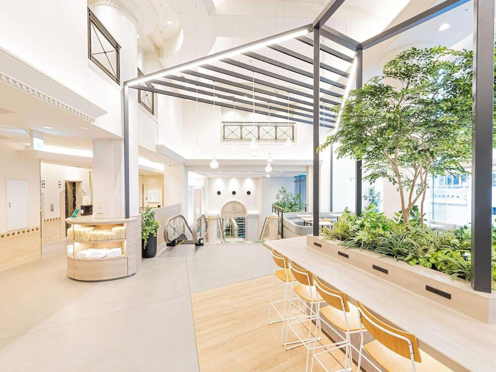 ロビーラウンジ