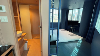 [ダークブルー] コーナールーム 禁煙