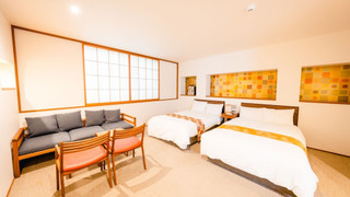 ベーシック ツインルーム ベッド (複数台) 禁煙 専用バスルーム