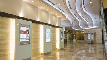 内部エントランス / 2