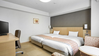 スーペリアハリウッドツインルーム 禁煙 (27 sqm) [広島駅より電車で20分]