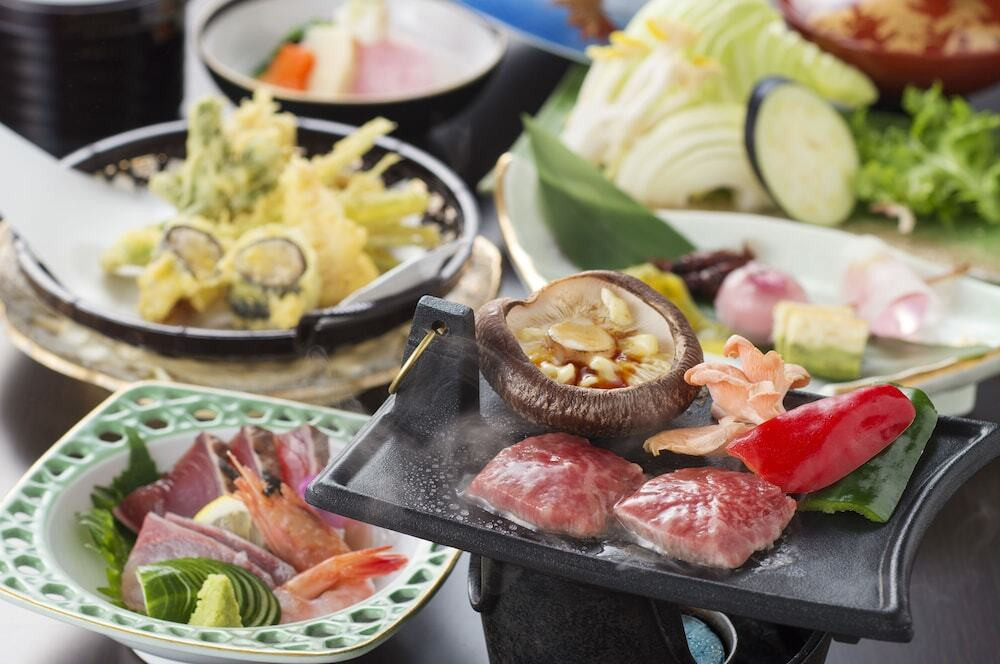 別名「つるつる素肌の湯」で、日頃の疲れを癒そう3907555