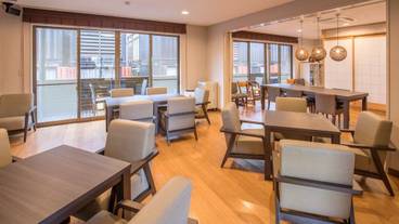 ロビーラウンジ / 2