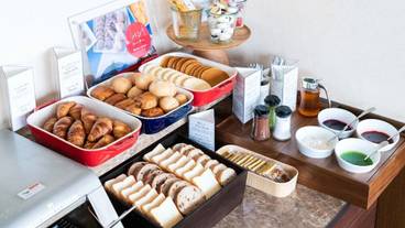 朝食ビュッフェ / 21