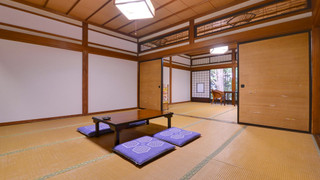 和室 (10畳+10畳)