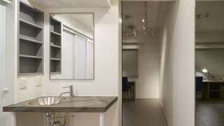 ダブルルームダブルサイズベッド 1 台ソファーベッド付き