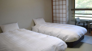 和ベッド8畳 禁煙 (バスなし)