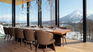 客室内のダイニングエリア / 17