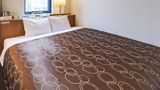 エコノミー ダブルルーム クイーンベッド 1 台 禁煙