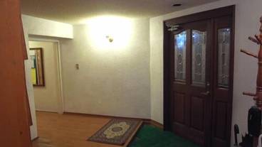 内部エントランス / 2