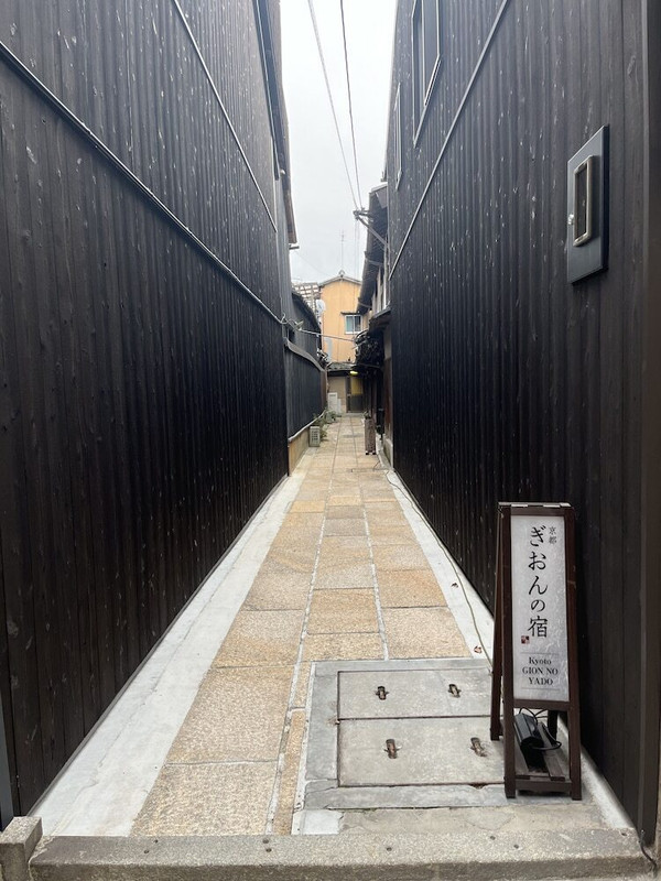 施設の正面
