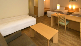 デラックス ツインルーム ソファベッド＆エキストラベッド付 禁煙