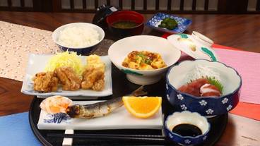 食事・飲み物 / 14