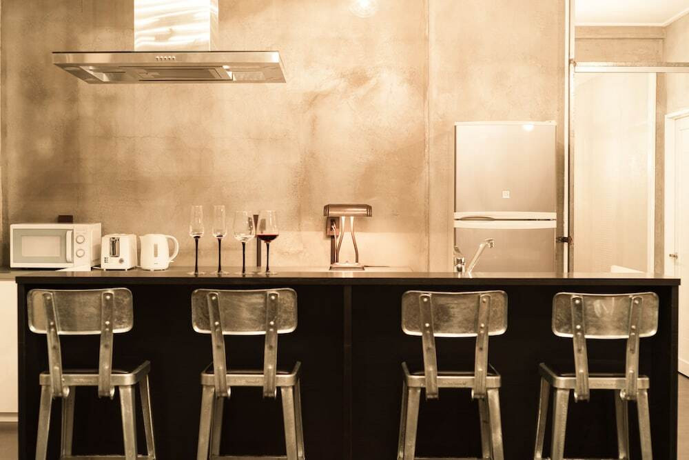 客室内のダイニングエリア