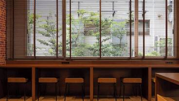 ロビーラウンジ / 18