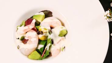 食事・飲み物 / 8