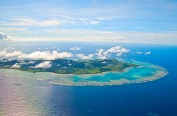 Ishigaki Island's Hirakubo Peninsula and coral reef seen from the air (Ishigaki Island/ Okinawa)