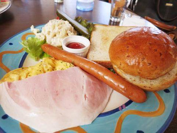 「カフェ フロインドリーブ 本店」料理 1054703 