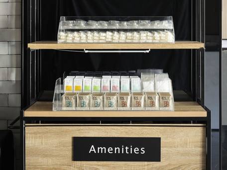 the b 大阪新世界 / 3