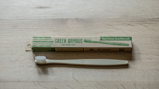 ダブルルーム 共有バス (禁煙)