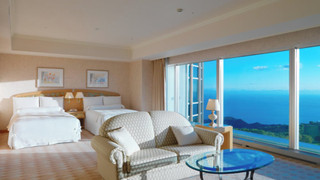 スイート シングルベッド 2 台 (Sea Side)