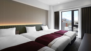 モデレート ツインルーム 禁煙 (3名利用)