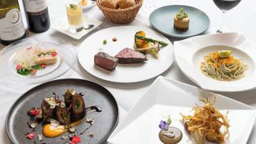 食事・飲み物 / 4